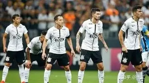 瓜迪奥拉警示：沙特转会市场风云变幻，曼城球员或陷入留队危机！