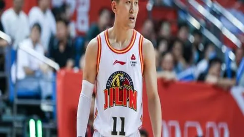 德约科维奇以轻松姿态战胜科达，挺进迈阿密大师赛半决赛