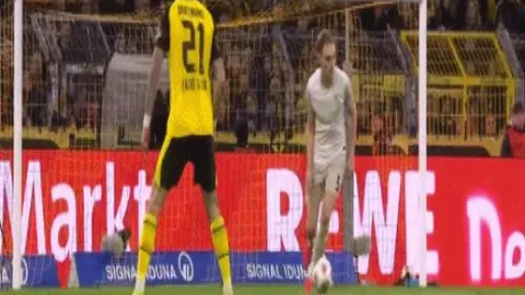 哥伦甲近期胜利分析：历史交锋揭示关键信号